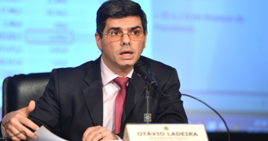 Otávio Ladeira como secretário do Tesouro Nacional