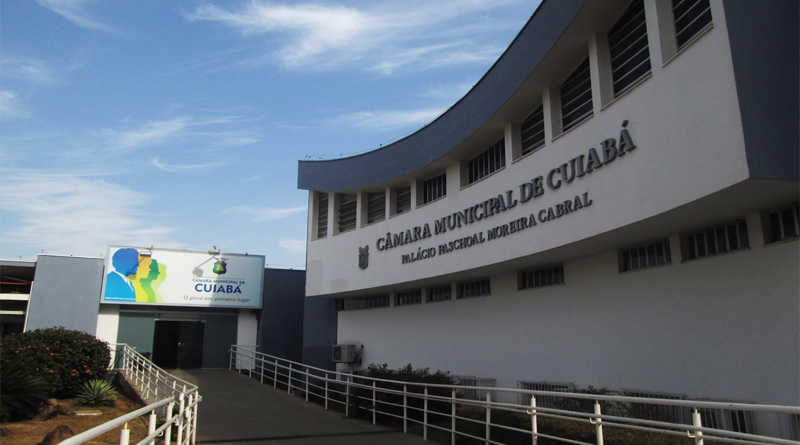 Câmara Municipal Cuiabá investiga contratação serviços médicos sem licitação