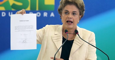 Dilma golpe curso garante não irá renunciar