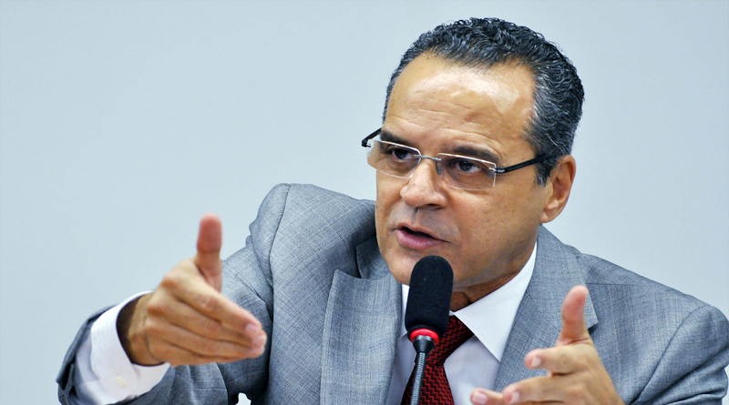 PGR denuncia Eduardo Alves