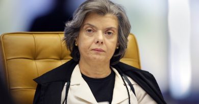 Ministra STF suspende extinção TCM Ceará